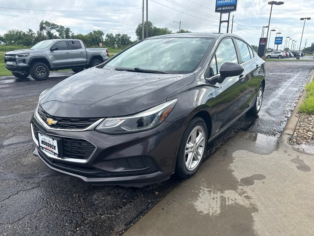 2017 Chevrolet Cruze — interior view